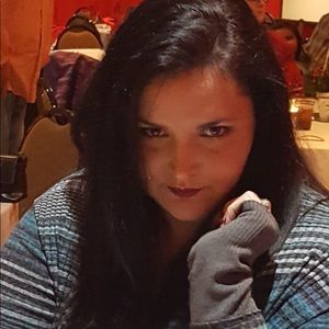 Meet your Posher, Kristin